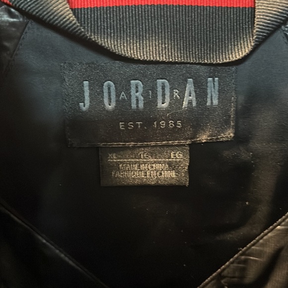 Jordan Winter Jacket - Picture 7 of 7